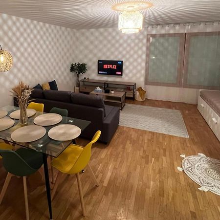 Paris-Montrouge Magnifique Appartement 3 Pieces De 75M2 Avec Parking - Tres Cosy Pour 1 - 8 Personnes Refait A Neuf -Entire Apartment Luxurious And Warm -Montrouge Paris 14Eme - Proche Aeroport Orly Parc Expositions Porte De Versailles Free Wifi Grat Exteriör bild